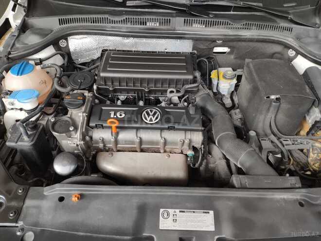 Volkswagen Polo 2013, 94,000 km - 1.6 l - Bakı