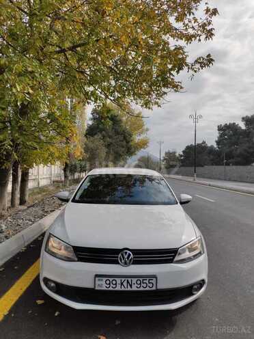 Volkswagen Polo 2013, 94,000 km - 1.6 l - Bakı