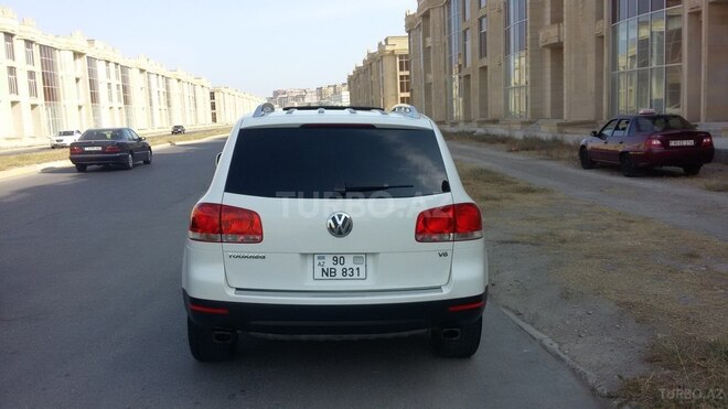Volkswagen Touareg 2004, 98,000 km - 3.2 l - Sumqayıt
