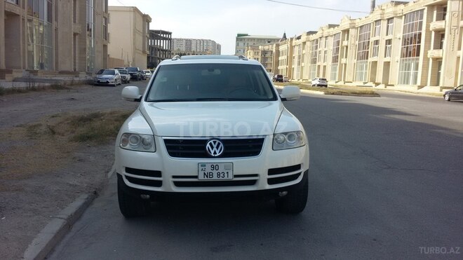 Volkswagen Touareg 2004, 98,000 km - 3.2 l - Sumqayıt