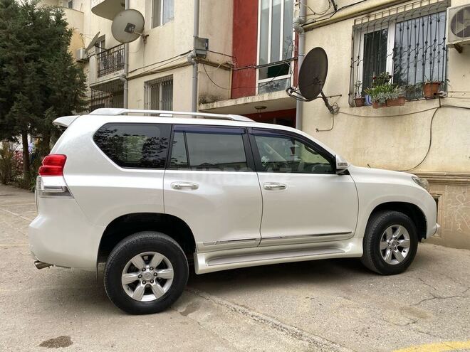 Toyota Prado 2010, 230,200 km - 2.7 l - Bakı