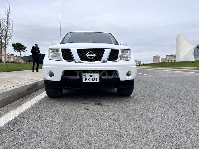 Nissan Navara 2008, 335,000 km - 2.5 l - Bakı
