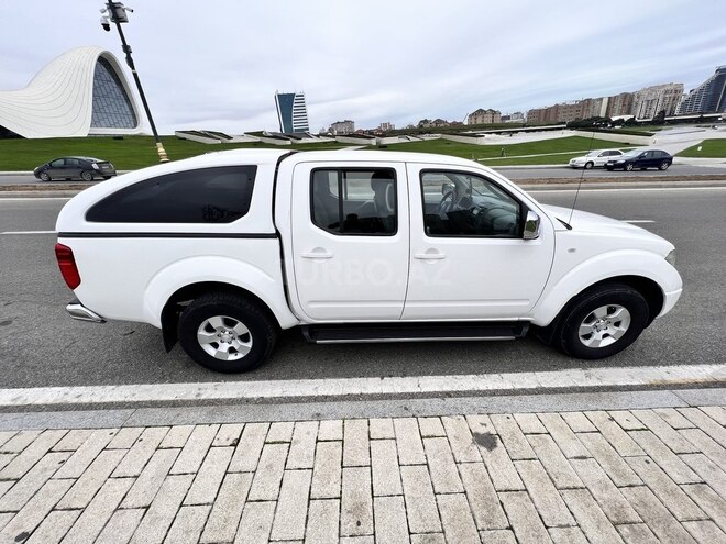 Nissan Navara 2008, 335,000 km - 2.5 l - Bakı