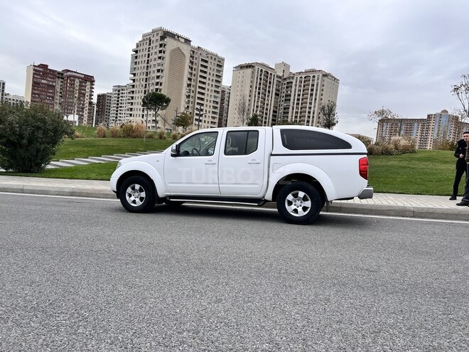 Nissan Navara 2008, 335,000 km - 2.5 l - Bakı
