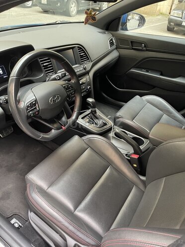 Hyundai Elantra 2017, 84,491 km - 1.6 л - Bakı