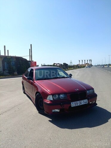 BMW 318 1992, 444,000 km - 1.8 l - Bakı