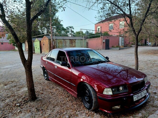 BMW 318 1992, 444,000 km - 1.8 l - Bakı
