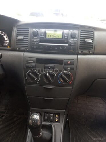 Toyota Corolla 2006, 285,000 km - 1.4 l - Bakı