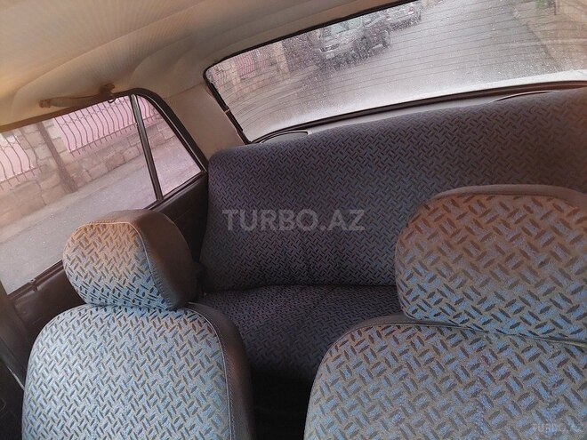 LADA (VAZ) 2106 1982, 65,000 km - 1.5 l - Quba