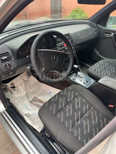 Mercedes C 180 1998, 334,400 km - 1.8 l - Bakı