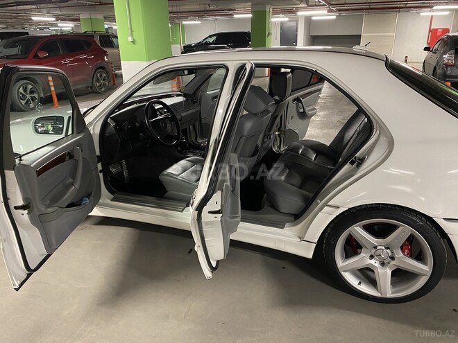 Mercedes C 230 2000, 296,000 km - 2.3 l - Bakı