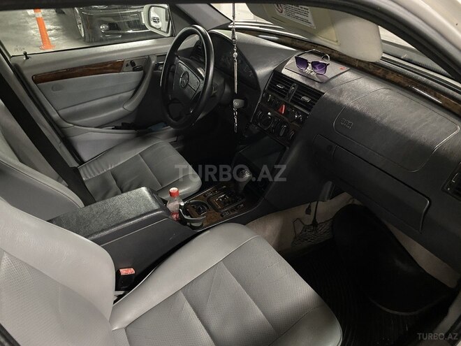 Mercedes C 230 2000, 296,000 km - 2.3 l - Bakı