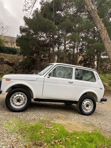 LADA (VAZ) Niva 2002, 300,000 km - 1.7 l - Bakı