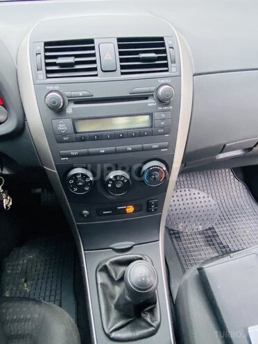 Toyota Corolla 2008, 138,500 km - 1.4 л - Gəncə