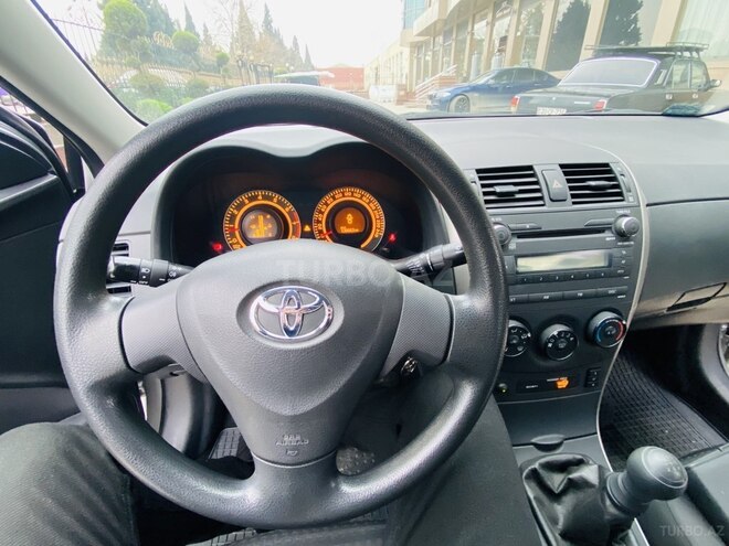 Toyota Corolla 2008, 138,500 km - 1.4 л - Gəncə