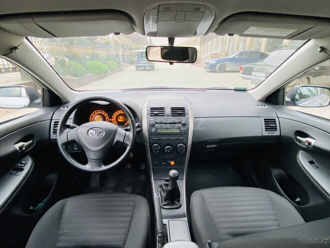 Toyota Corolla 2008, 138,500 km - 1.4 л - Gəncə