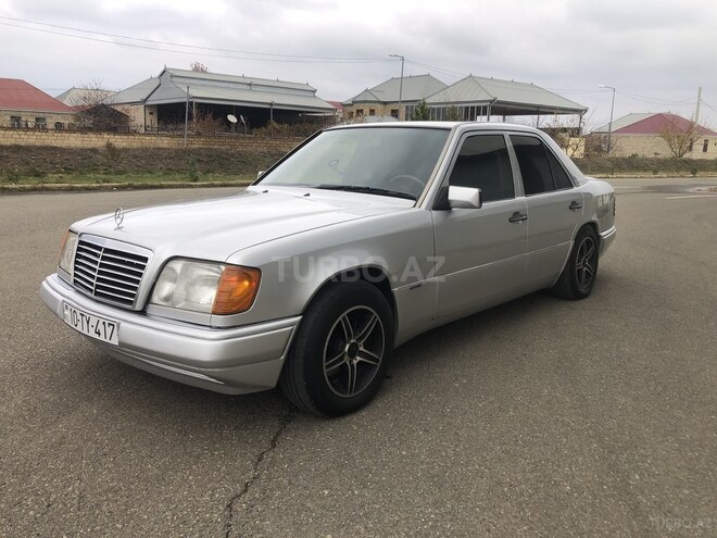Mercedes E 250 1995, 488,737 km - 2.5 л - Ağstafa