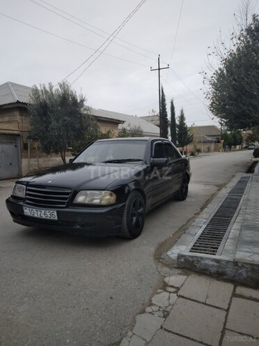 Mercedes C 180 1995, 352,632 km - 1.8 л - Salyan