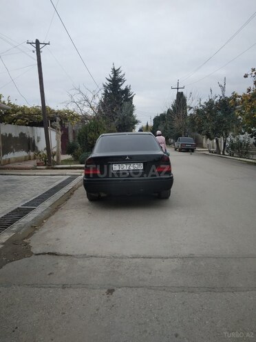 Mercedes C 180 1995, 352,632 km - 1.8 л - Salyan