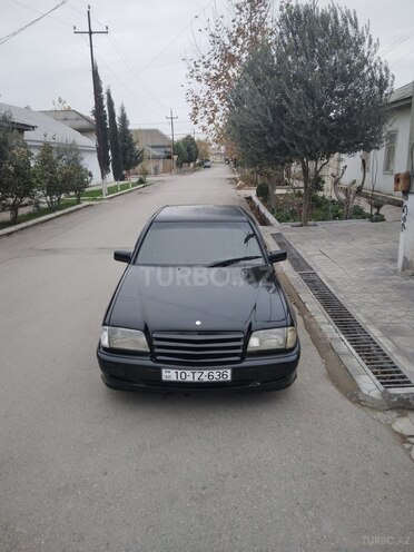 Mercedes C 180 1995, 352,632 km - 1.8 л - Salyan