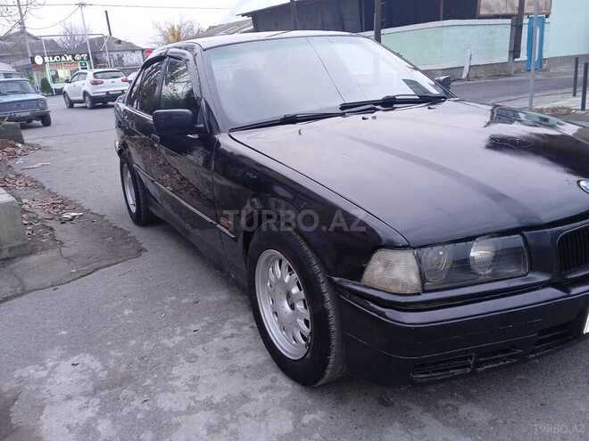 BMW 320 1994, 256,556 km - 2.0 l - Göyçay