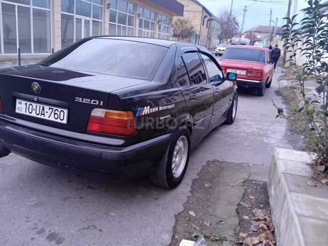 BMW 320 1994, 256,556 km - 2.0 l - Göyçay