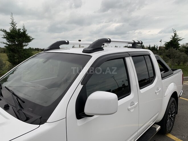 Nissan Navara 2012, 155,200 km - 2.5 l - Bakı