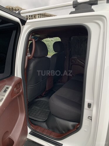 Nissan Navara 2012, 155,200 km - 2.5 l - Bakı