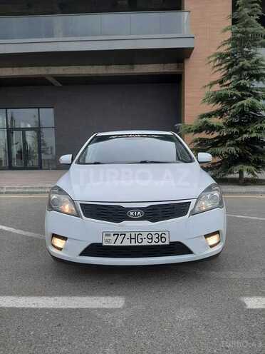 Kia Ceed 2010, 319,700 km - 1.6 l - Bakı