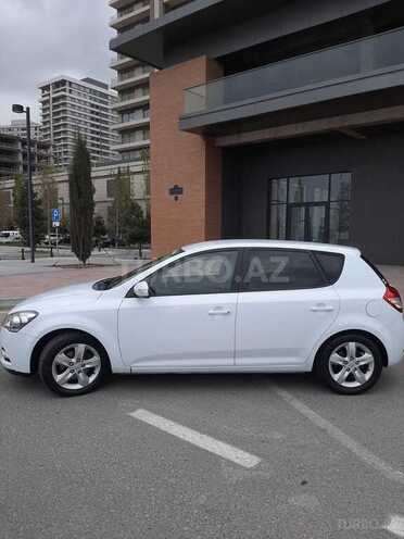 Kia Ceed 2010, 319,700 km - 1.6 l - Bakı