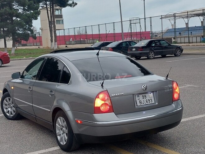 Volkswagen Passat 2003, 243,570 km - 1.8 л - Sumqayıt