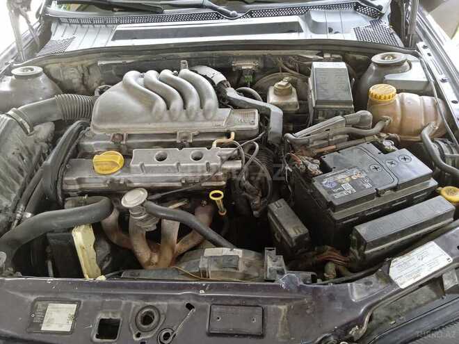 Opel Vectra 1996, 300,000 km - 1.6 l - Bakı