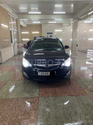 Opel Astra 2011, 148,000 km - 1.4 l - Bakı
