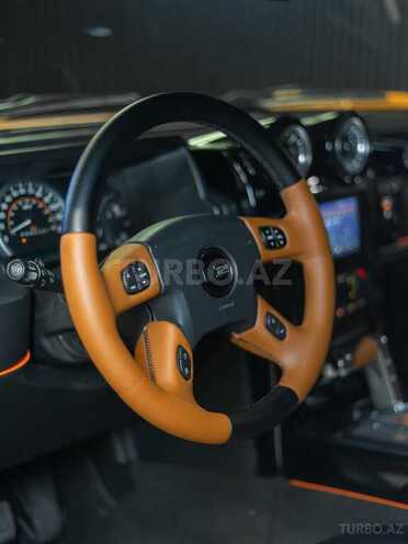 Hummer H2