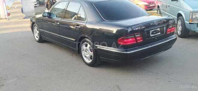 Mercedes E 220 2000, 347,000 km - 2.2 л - Bakı