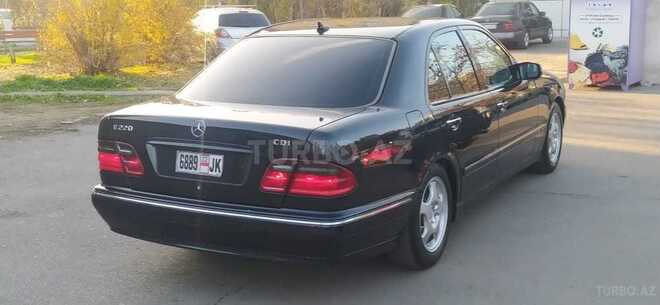 Mercedes E 220 2000, 347,000 km - 2.2 л - Bakı