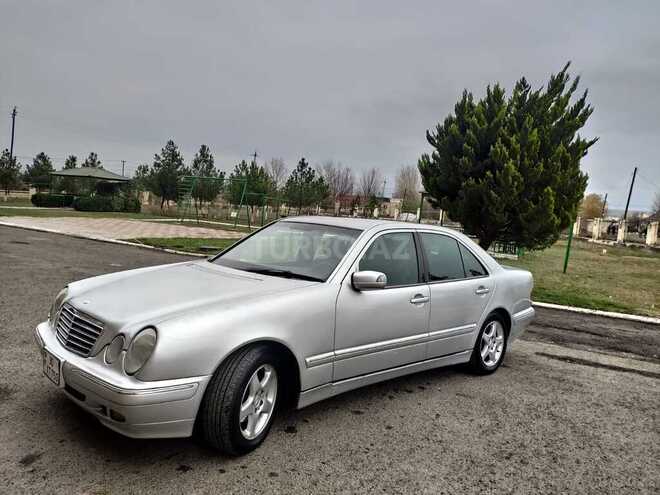 Mercedes E 240 2000, 477,000 km - 2.4 l - Ağstafa
