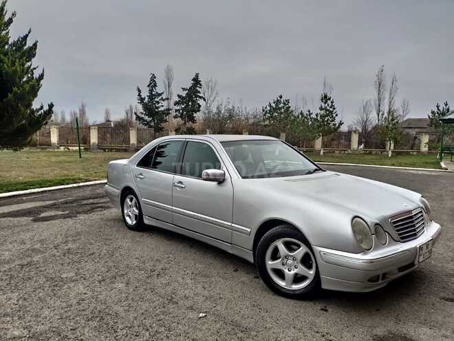 Mercedes E 240 2000, 477,000 km - 2.4 l - Ağstafa