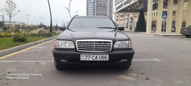 Mercedes C 200 1999, 405,468 km - 2.0 л - Sumqayıt