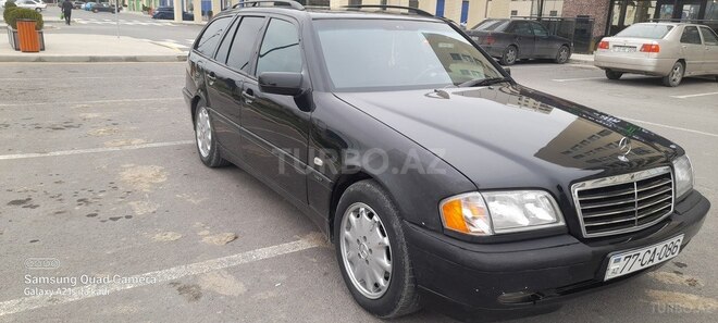 Mercedes C 200 1999, 405,468 km - 2.0 л - Sumqayıt