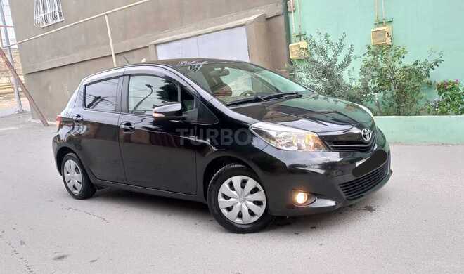 Toyota Vitz 2011, 96,000 km - 1.3 л - Bakı