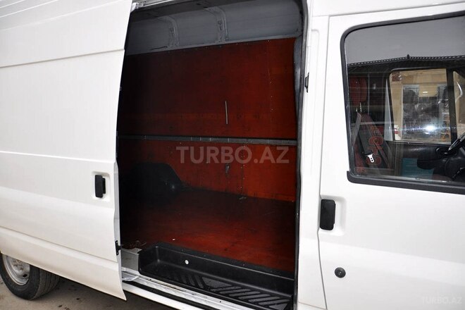 Ford Transit 2002, 333,442 km - 2.4 l - Qazax