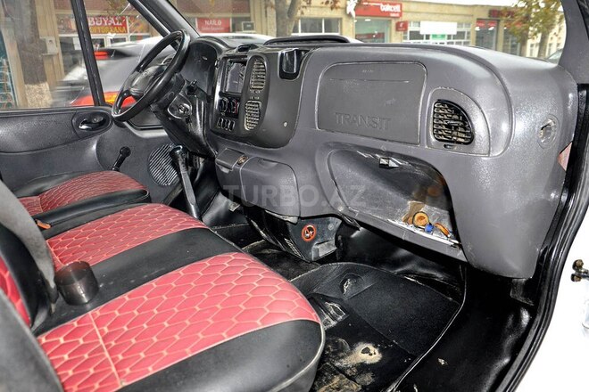 Ford Transit 2002, 333,442 km - 2.4 l - Qazax