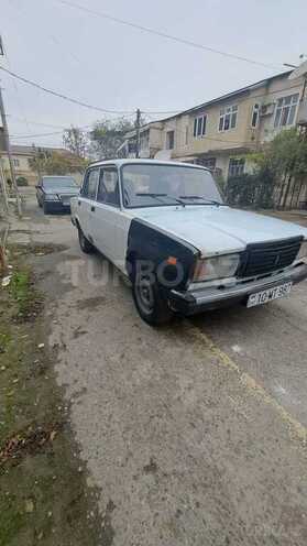 LADA (VAZ) 2107 2004, 52,365 km - 1.6 l - Salyan