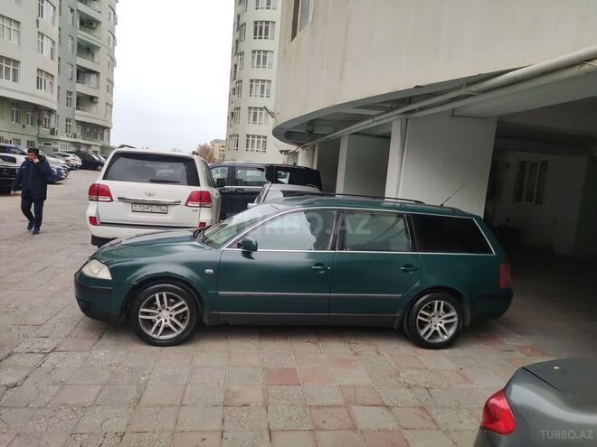 Volkswagen Passat 2002, 288,000 km - 1.9 l - Bakı