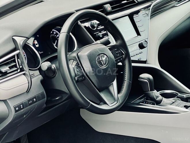 Toyota Camry 2018, 69,700 km - 2.5 l - Bakı