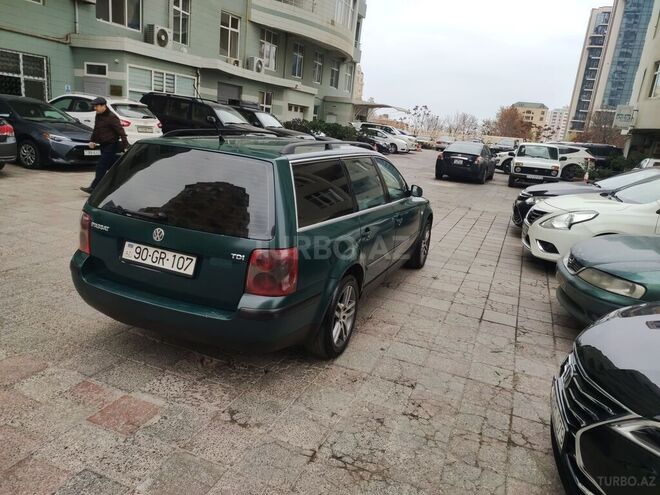 Volkswagen Passat 2002, 288,000 km - 1.9 l - Bakı