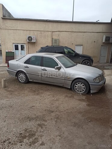 Mercedes C 280 2000, 258,564 km - 2.8 l - Bakı