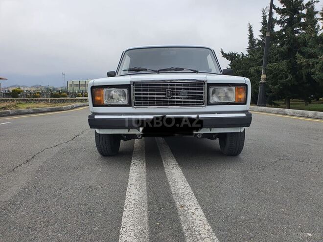 LADA (VAZ) 2107 2009, 53,000 km - 1.6 l - Qax