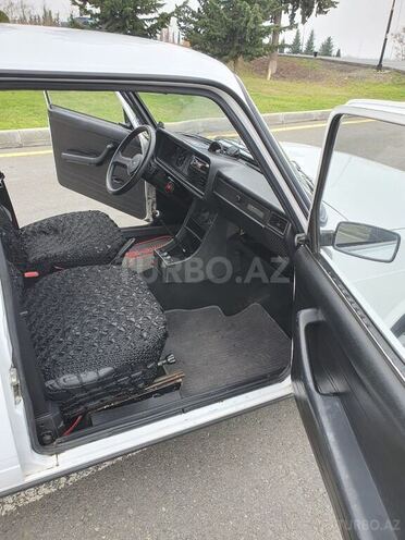 LADA (VAZ) 2107 2009, 53,000 km - 1.6 l - Qax